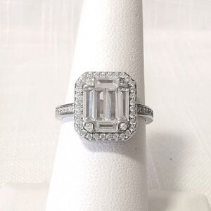 Sterling Silver Baguette cut CZ Ring with Halo size 6.75 🆕
